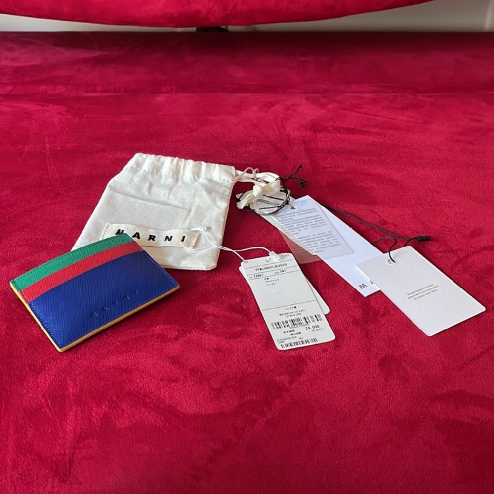 *NEW* MARNI color block cardholder
